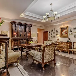 https://gintama.hotels-of-kiev.com
